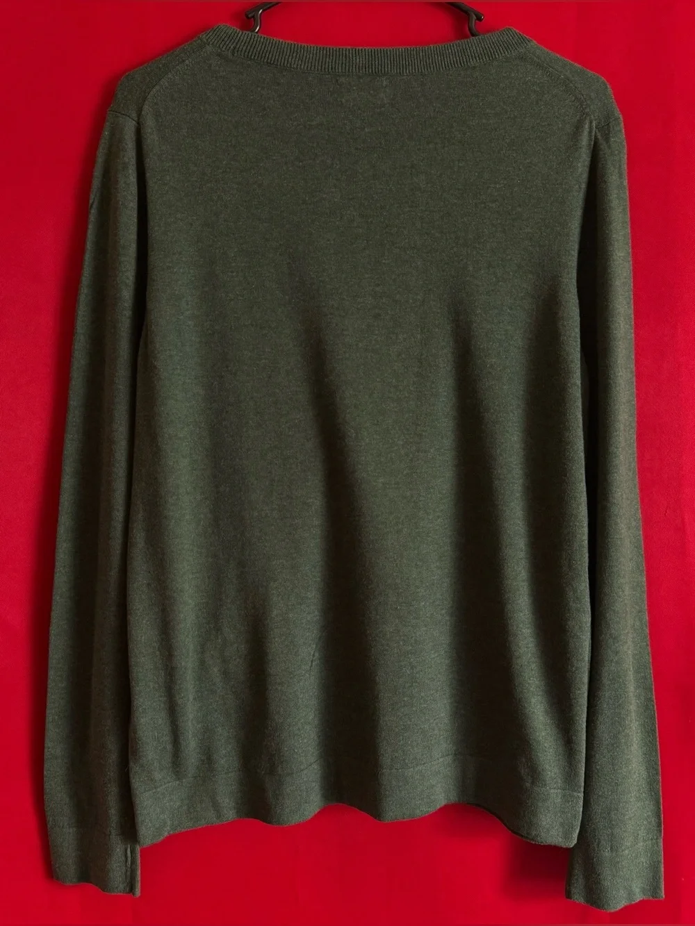 #514- J.Crew Men’s Crewneck Sweater in Olive in EUC Size XL